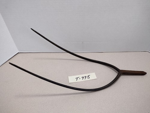 Vintage Hay Fork Head Two-Tine 5.5” x 15” Rustic Farm Garden Pitchfork (995)