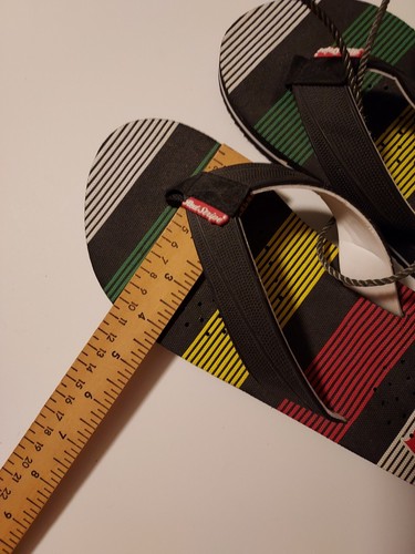 Red Stripe Flips Flops Mens Size 8 - Picture 7 of 8