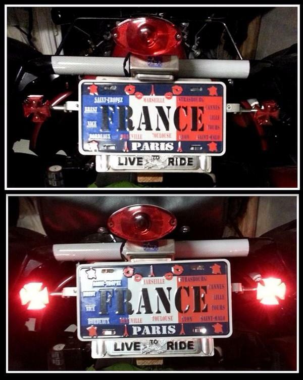 Clignotant croix de malte led noir pour remplacer les feux d'origine de moto custom et trike