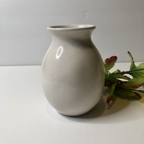 Rae Dunn Flower Vase Bloom By Magenta 5.5" Ceramic Artisan Collection Bud Vase - Picture 3 of 4