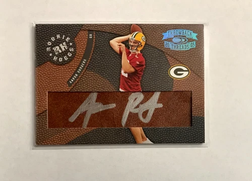2005 Throwback Threads (Rookie Hoggs) Aaron Rodgers (Rookie Autograph /150) !!!!