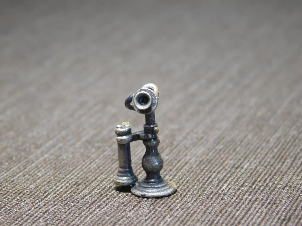 VINTAGE  STERLING SILVER MINI TELEPHONE CHARM - Image 3 of 4