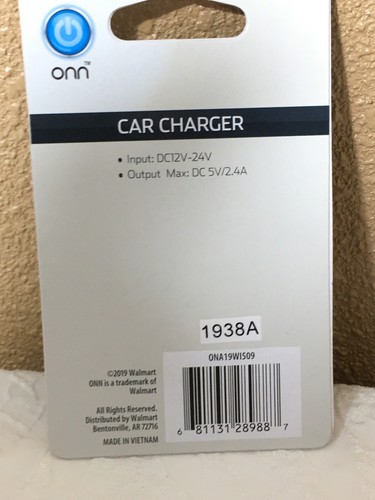 ONN 2,4 AMP Autoladegerät schwarz - Bild 7 von 12