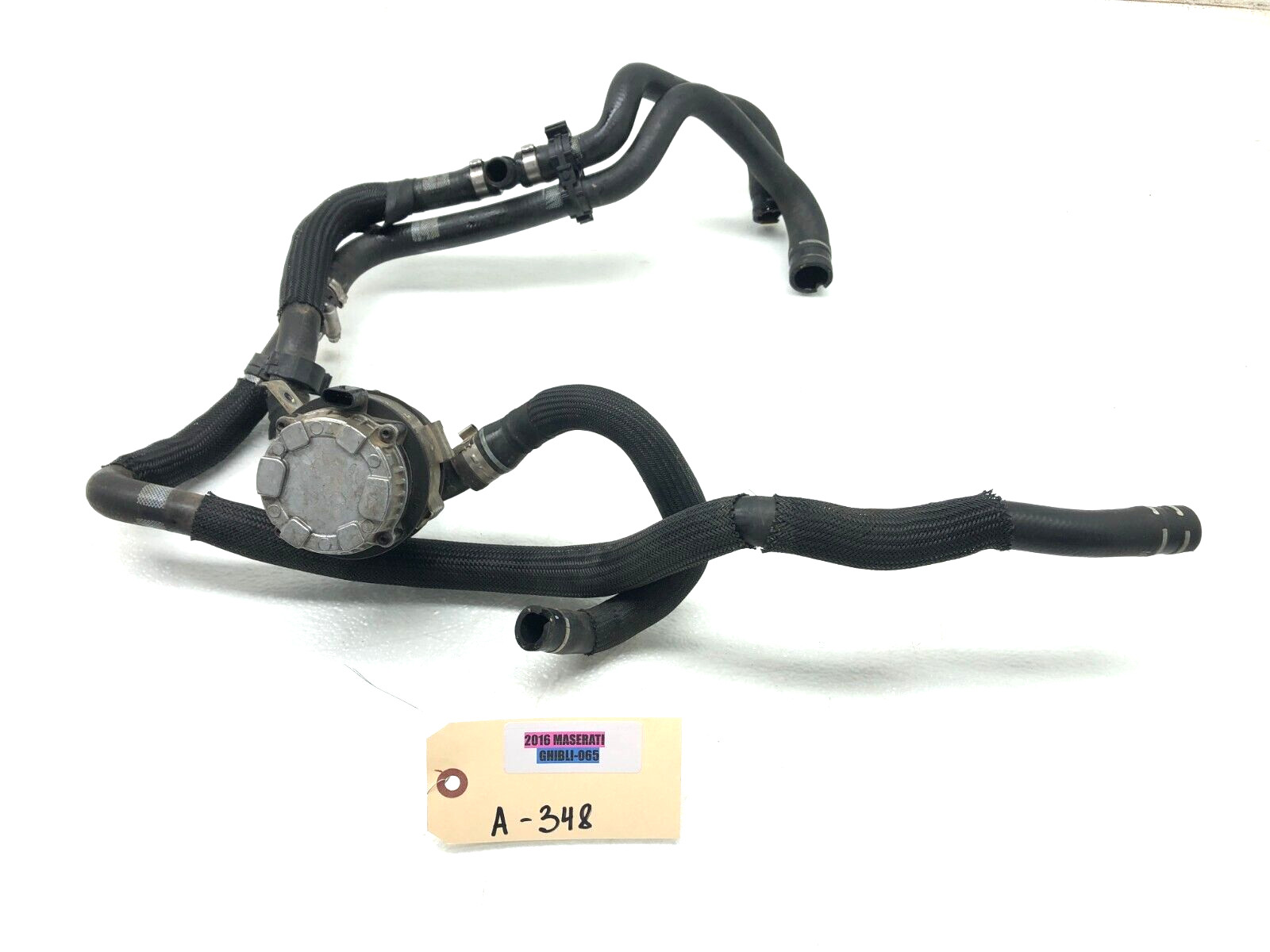 2014-2017 MASERATI GHIBLI S 3.0L V6 AUX WATER PUMP W/ HOSE OEM.