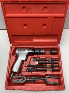 Snap On PH2045 Air Hammer Set PB1B Case Chisel Air Tool