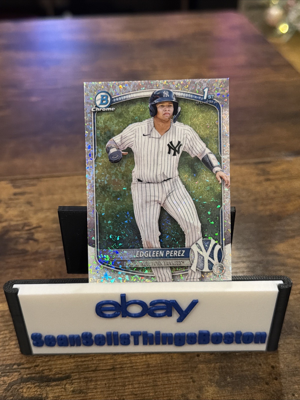 2025 Bowman - Chrome Prospects Edgleen Perez #BCP-80 Mini-Diamond Refractor (RC)
