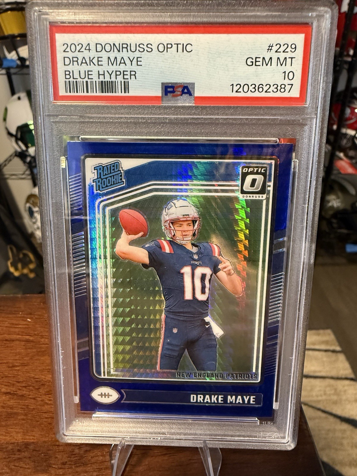 Drake Maye RC PSA 10 2024 Panini Donruss Optic #229 Blue Hyper Patriots