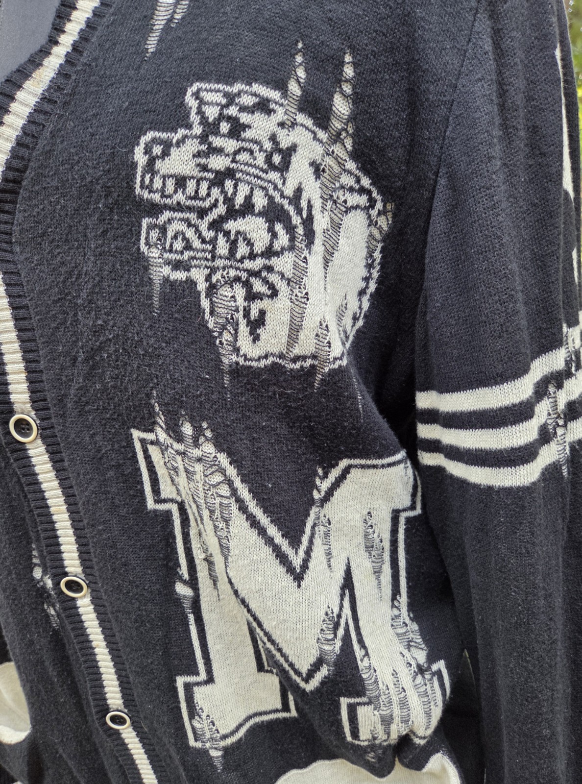 Mihara Yasuhiro 11SS Damage Processing Tiger Knit… - image 3