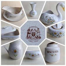 Vintage Kernewek Pottery Set, Daisy Pattern, Cornwall England – Jar, Jug + More