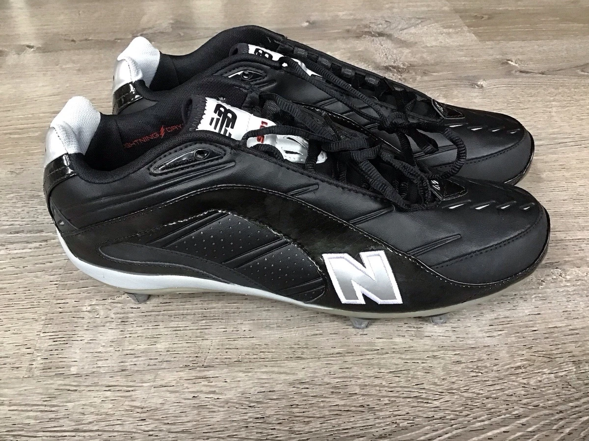 New Balance Medium Width (D, M) Football Shoes & Cleats for 