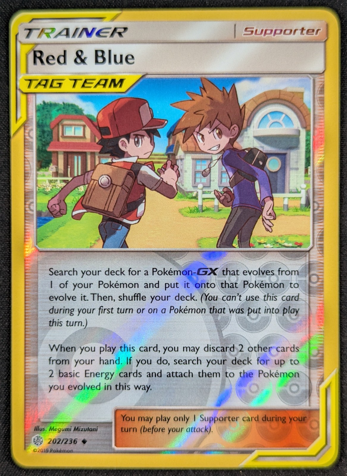Red & Blue Tag Team 2019 Cosmic Eclipse Reverse Holo Pokemon Card 202/236 (NM)