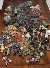 RARE Huge Mixed Lot of Vintage Plastic Army Men Soldiers  Accessories