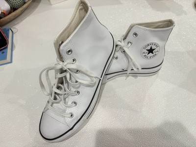 Converse all stars Chuck Taylor High-Top Canvas Sneakers Mens 6 Womens 8