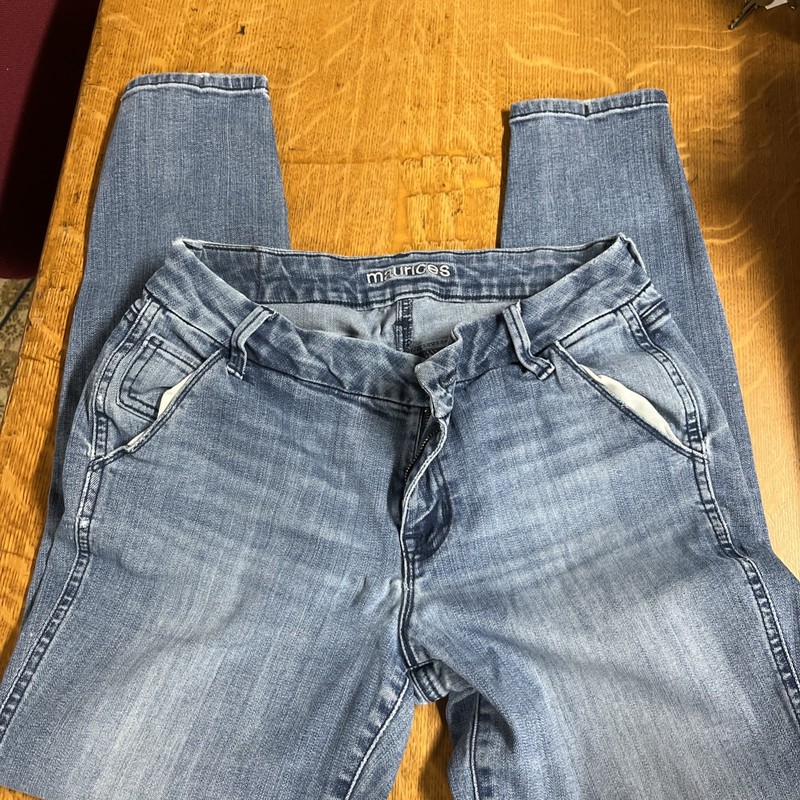 Women’s Size 10 Short Maurice’s Skinny Jeans