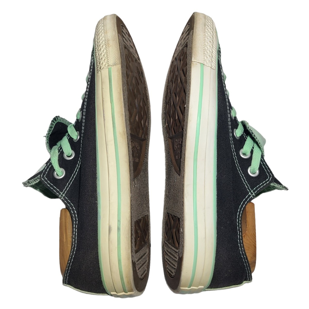 nike shoes with double tongue