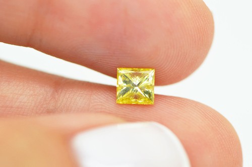 Princess Diamond Fancy Yellow Loose 0.75 Fancy SI1 Enhanced Natural 4.99X4.79 MM - Picture 2 of 8