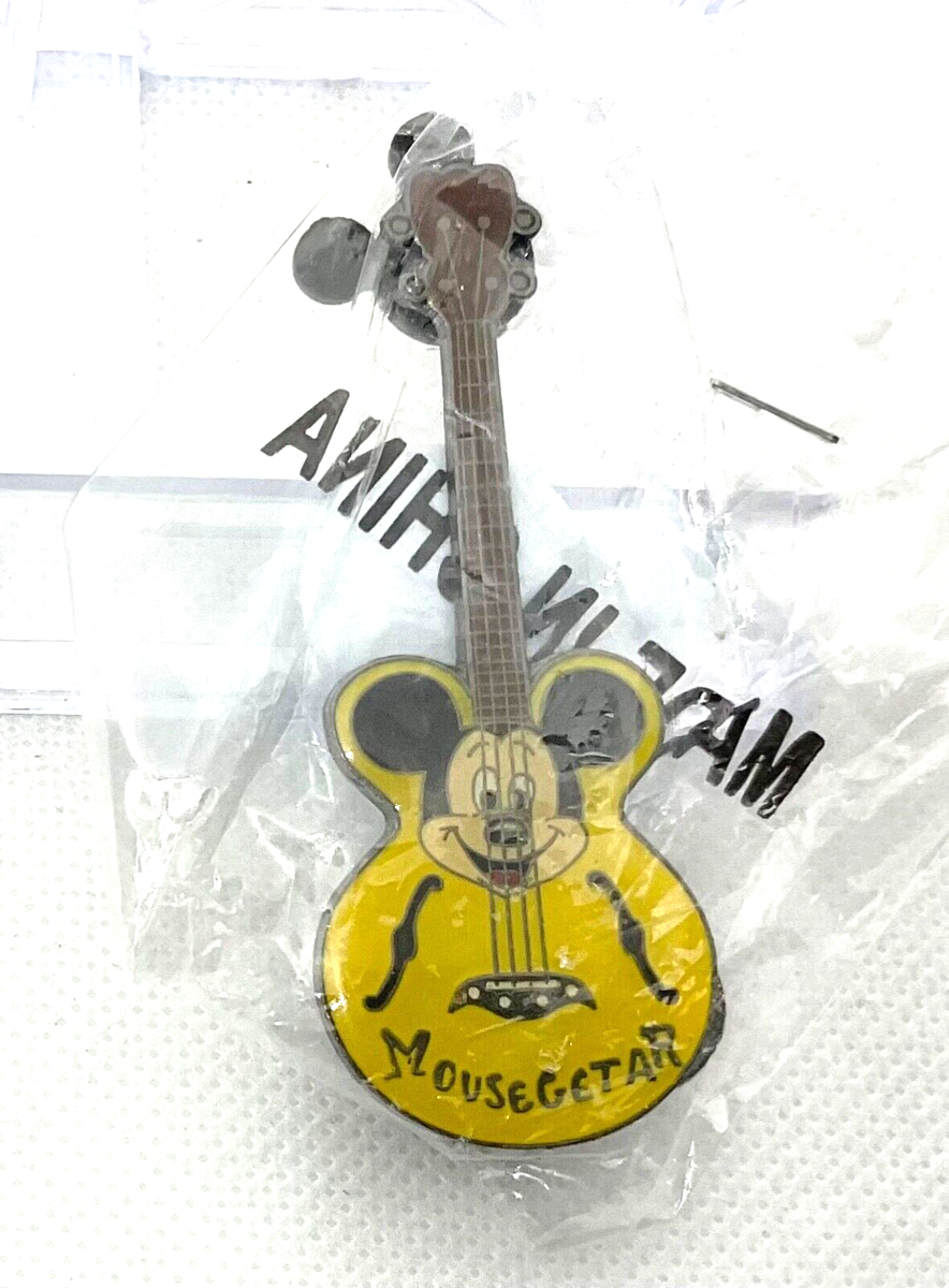 ミッキーマウス ギターピンバッジ　希少 s-l1200.png
