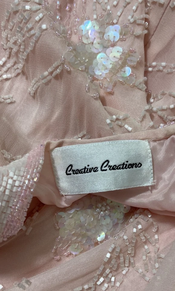 Vestido vintage de seda com miçangas fada caprichoso babado rosa grande - Imagem 3 de 4