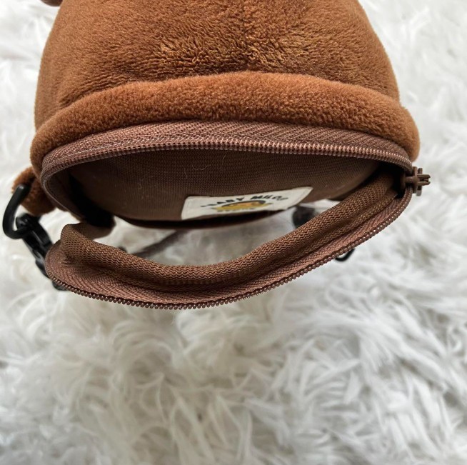 BAPE Baby Milo Store Heart Shoulder Bag Mobile Phone Pouch A Bathing Ape - NWT thumbnail 4