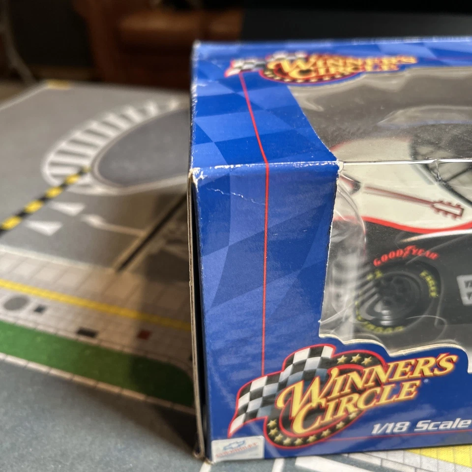 Dale Earnhardt Jr. #8 white 1:18 scale The E Concert Winner's Circle car 2003 - Image 4 of 4