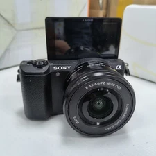 Sony Alpha a5100 24.3MP Mirrorless Digital Camera w/16-50mm Lens TESTED