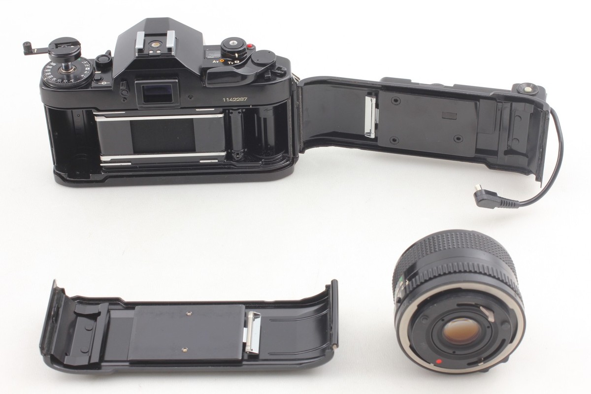 N MINT w/ Data Back ] Canon A-1 35mm SLR Film Camera NFD 28mm F