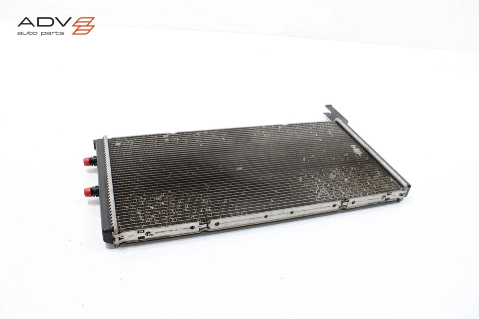 BMW 650i F13 2012-2018 4,4 L V8 motor refrigerante refrigeración radiador auxiliar OEM Foto 3 de 4