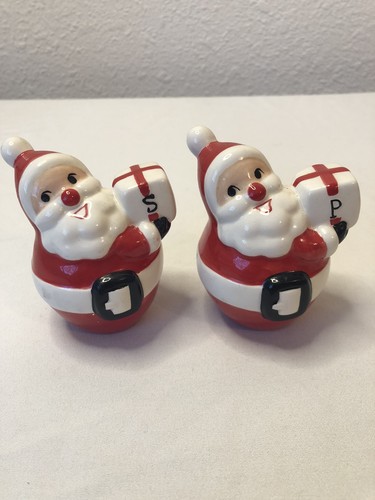 Holt Howard Santa With Gifts Salt And Pepper Shakers Excellent Vtg Condition 