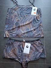 Eva New top and matching bottom size M/L