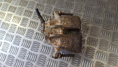 Volkswagen Golf 1995 Disc-Brake Caliper front left side used, Genu #368444-05