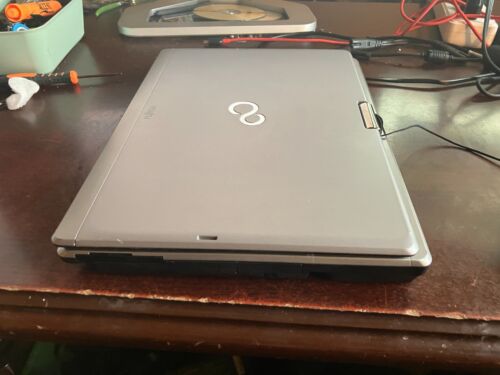 Fujitsu LifeBook T732 13" Laptop 2-in-1 Touch i5 2.6GHz 8GB RAM 120GB SSD Win 11 - Picture 6 of 9