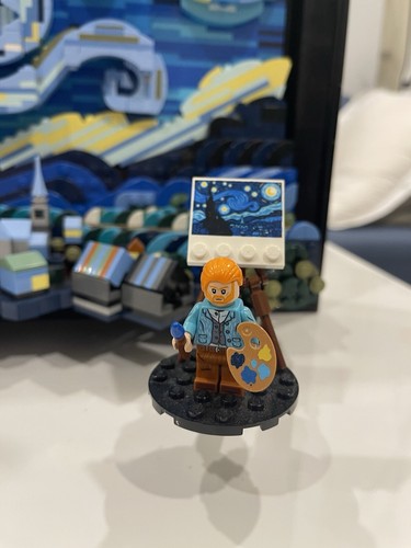 Pre-Built Starry Night LEGO With Van Gogh Minifigure - Picture 6 of 8