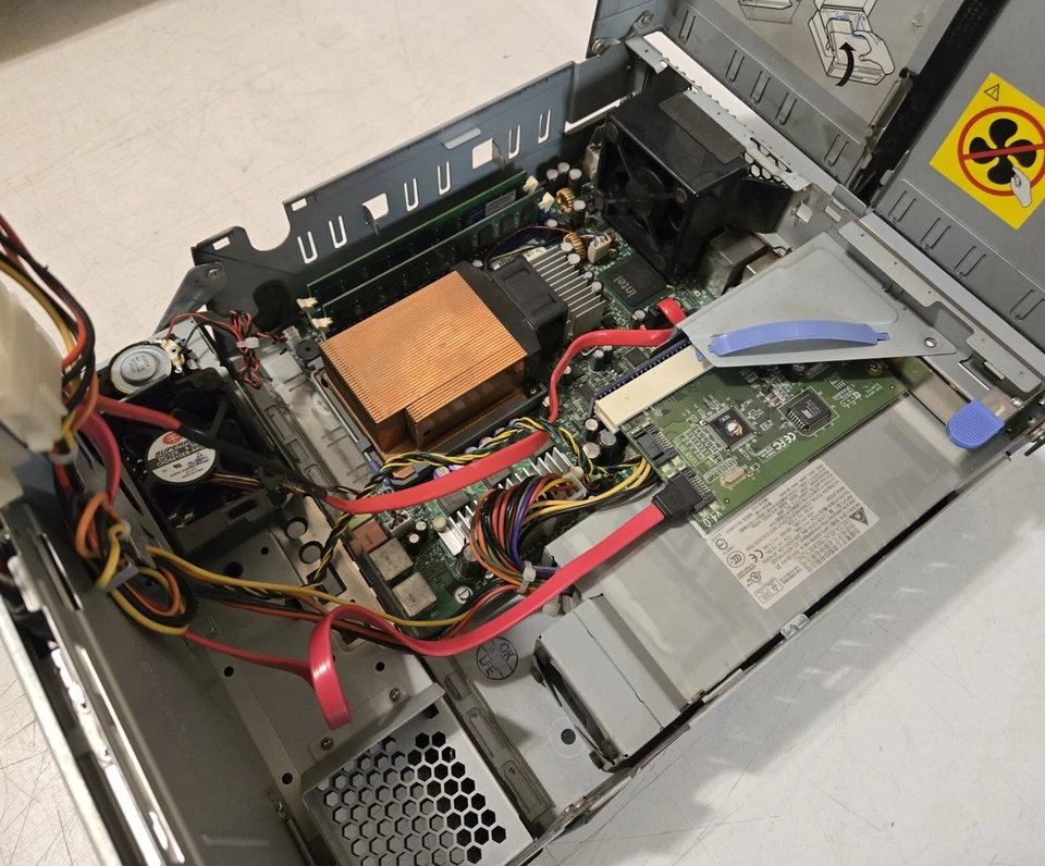 Vintage SMALL Windows XP PC - Great for games! IBM Core2Duo, 500GB USFF - TESTED - Image 3 of 4