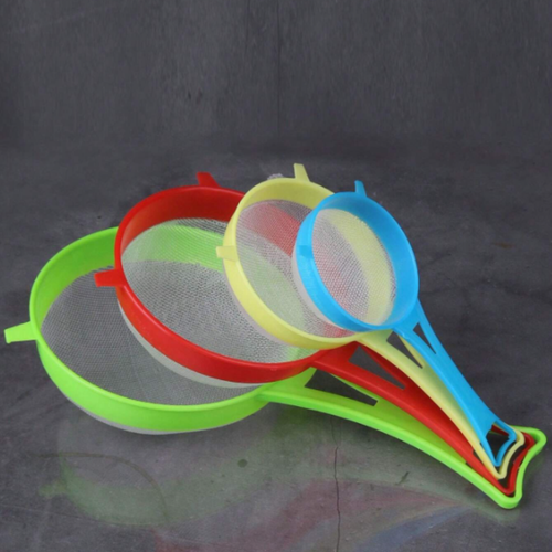 4Pcs Multifunctional Mesh Strainer with Handle - Perfect Kitchen Gadgets