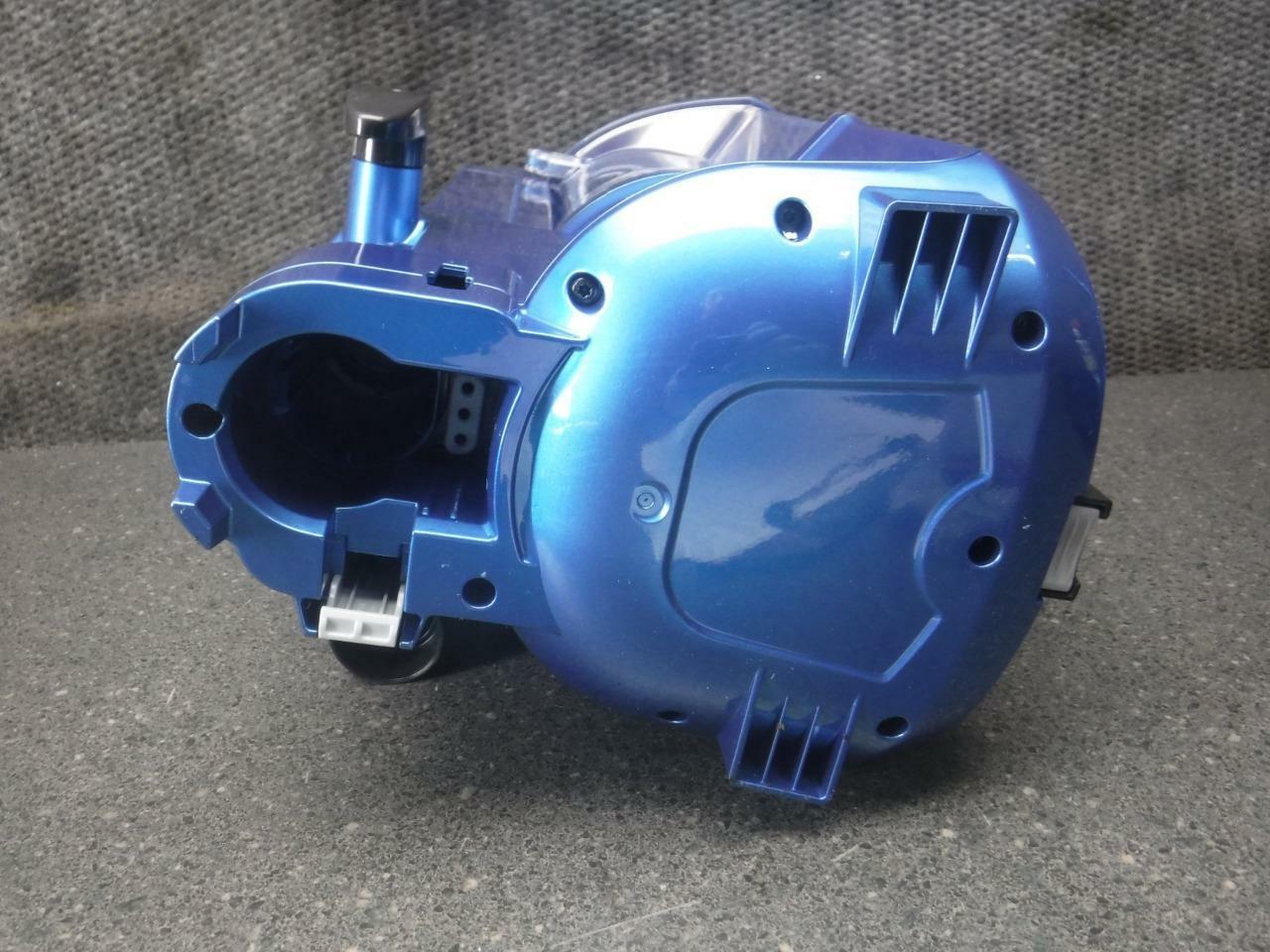 Shark Liftaway Zero. M Vacuum Anti Allergen Complete Seal Derfs Tank