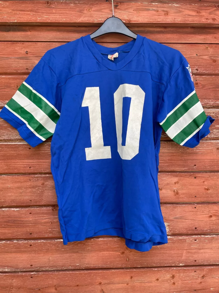 How to determine top jersey size nfl