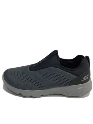 sketchers go run focus