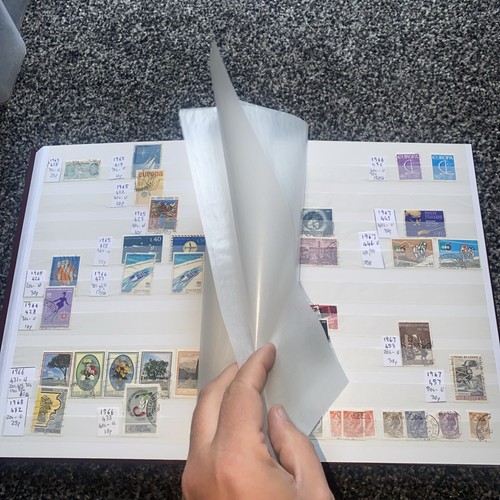 LARGE FOLDER OF Italy STAMPS MINT, USED, (505) - Bild 23 von 24