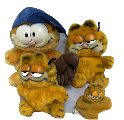 1978 garfield plush