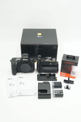 Nikon Z8/MBN12/09591 Z8 Mirrorless Camera W/MB-N12 Power Battery Pack, Used