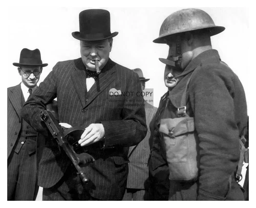 WINSTON CHURCHILL HOLDING A TOMMY GUN AND SMOKING CIGAR WW2 8X10 PHOTO