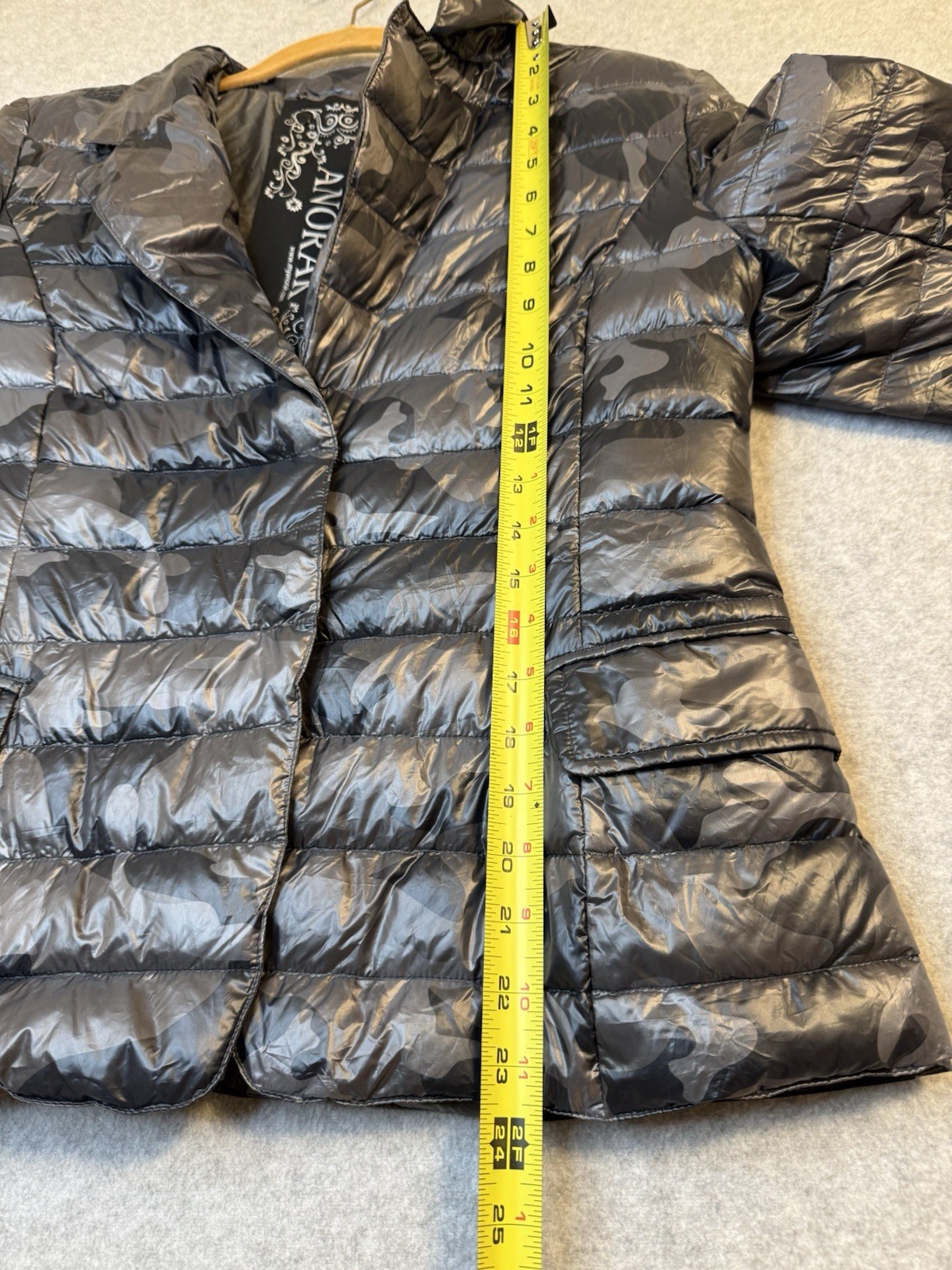 My Anorak Duck Down Blazer Jacket Puffer Woman’s Medium M Camo Black