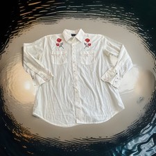 Blair Menswear Medium Pearl Snap Western L/S Shirt w Embroidered Roses Vintage