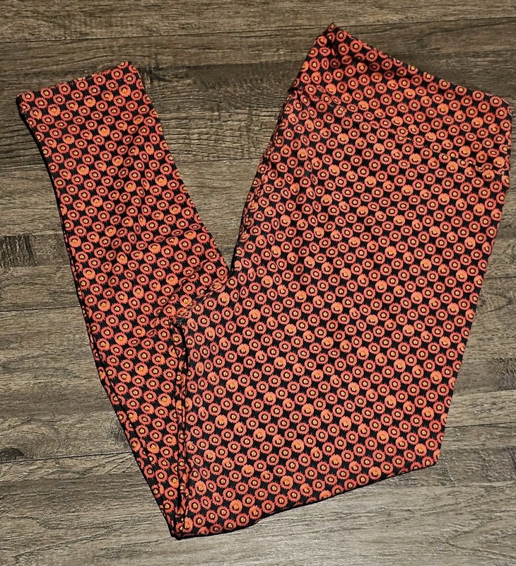 LuLaRoe Women's Leggings Tall And Curvy, Grayish Green
