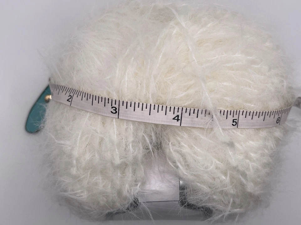 Cream Merino Fur 82441 Ice Yarns  Superwash Merino Wool & Nylon 50gr 164yds - Image 3 of 4