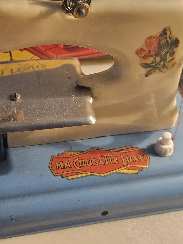 Machine à coudre enfant vintage “Ma cousette de luxe” boîte d’origine - Photo 3/4