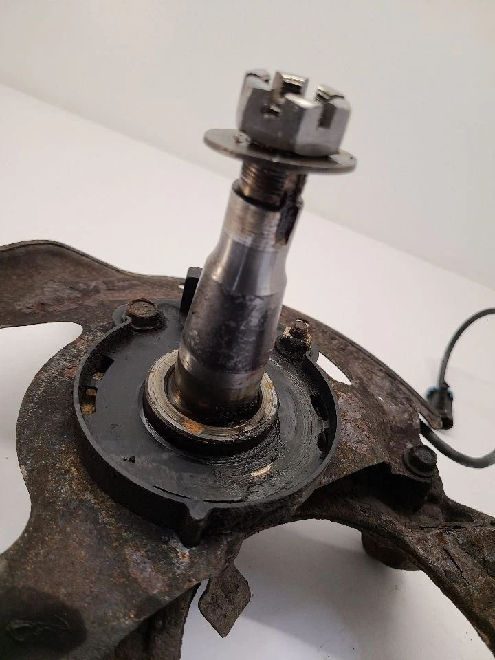 Chevrolet S10 S15 Sonoma 1994-2003 conductor delantero izquierdo husillo nudillo Foto 4 de 4