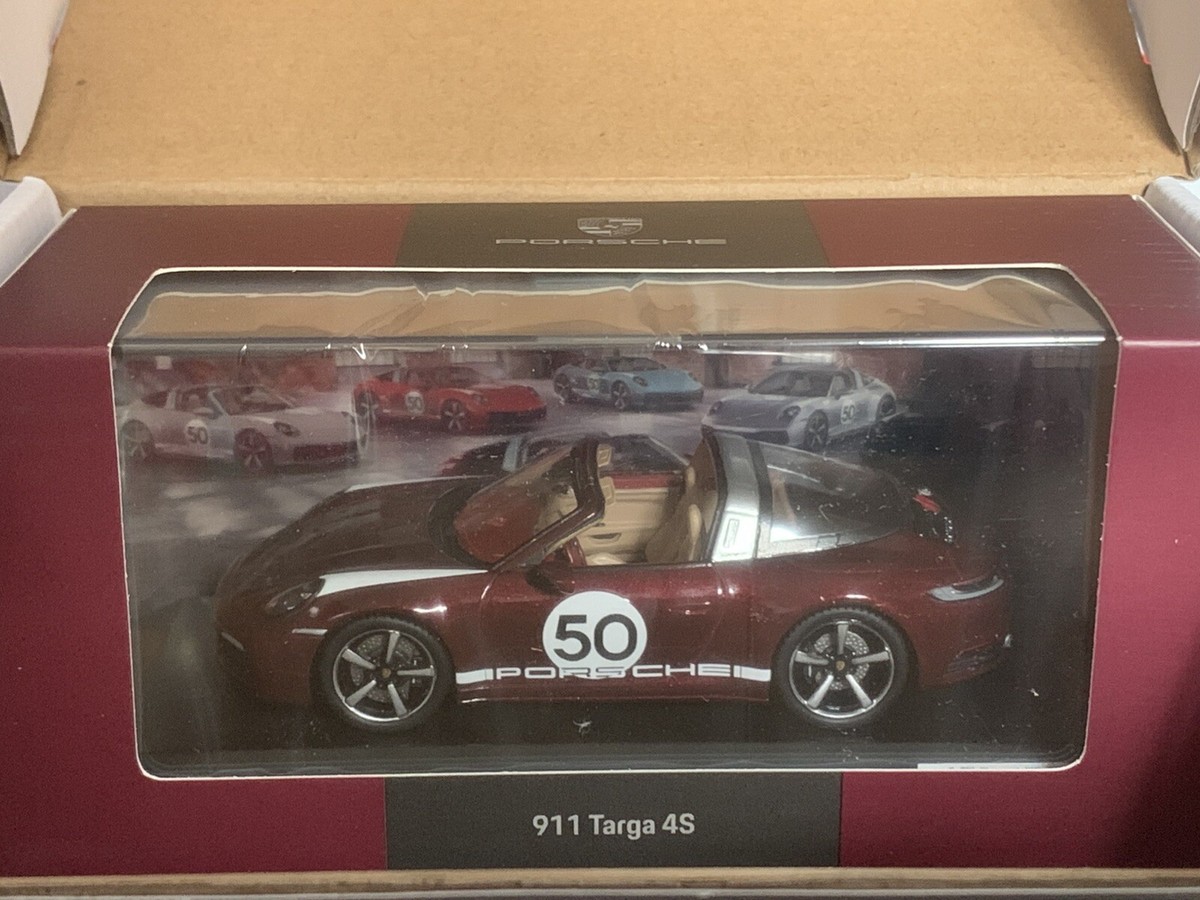 1/43 ポルシェ 911 targa4S ヘリテージエディション 992 世界限定992台 「911タルガ4Sヘリテージデザインエディション