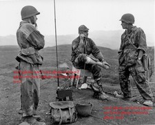 Photo Bigeard BPC RPC Indo Algerie casque Para TAP Légion BEP Colonial veste DBP