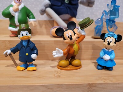 Disney Mickey's Christmas Carol Marley Present Cratchit Figure
